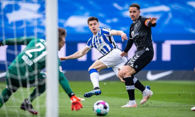 Verrückte Schlussphase: VfB und Bielefeld hoffen wieder