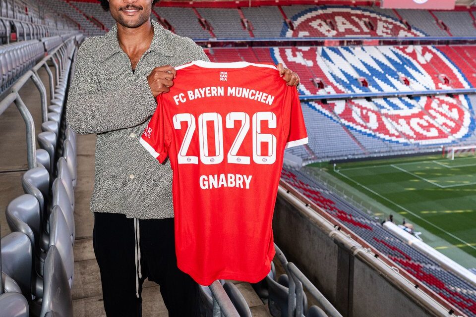 تجديد عقد جنابري مع العملاق البافاري