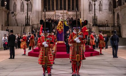 تشييع جثمان الملكة اليزابيث اليوم