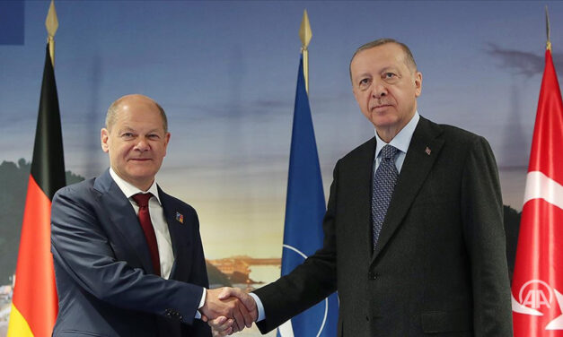 Bundeskanzler Scholz trifft den türkischen Staatspräsidenten Erdogan