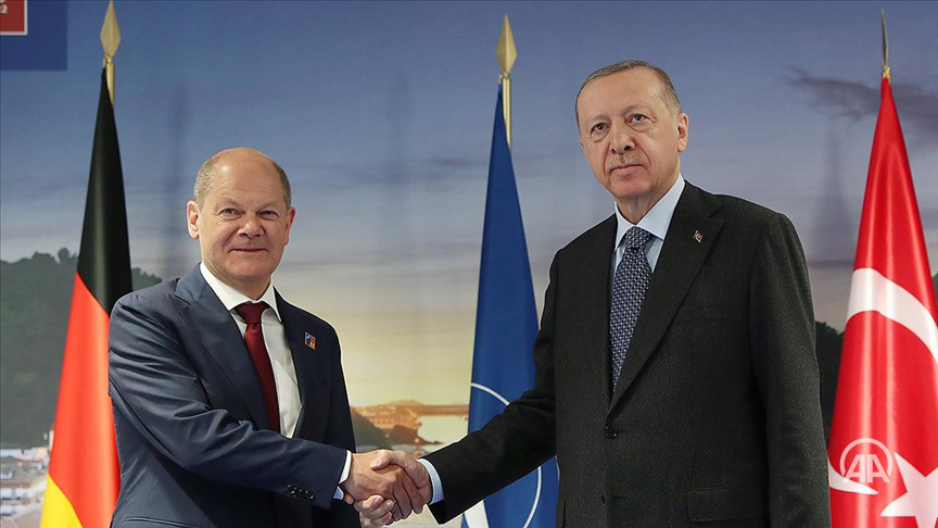 Bundeskanzler Scholz trifft den türkischen Staatspräsidenten Erdogan