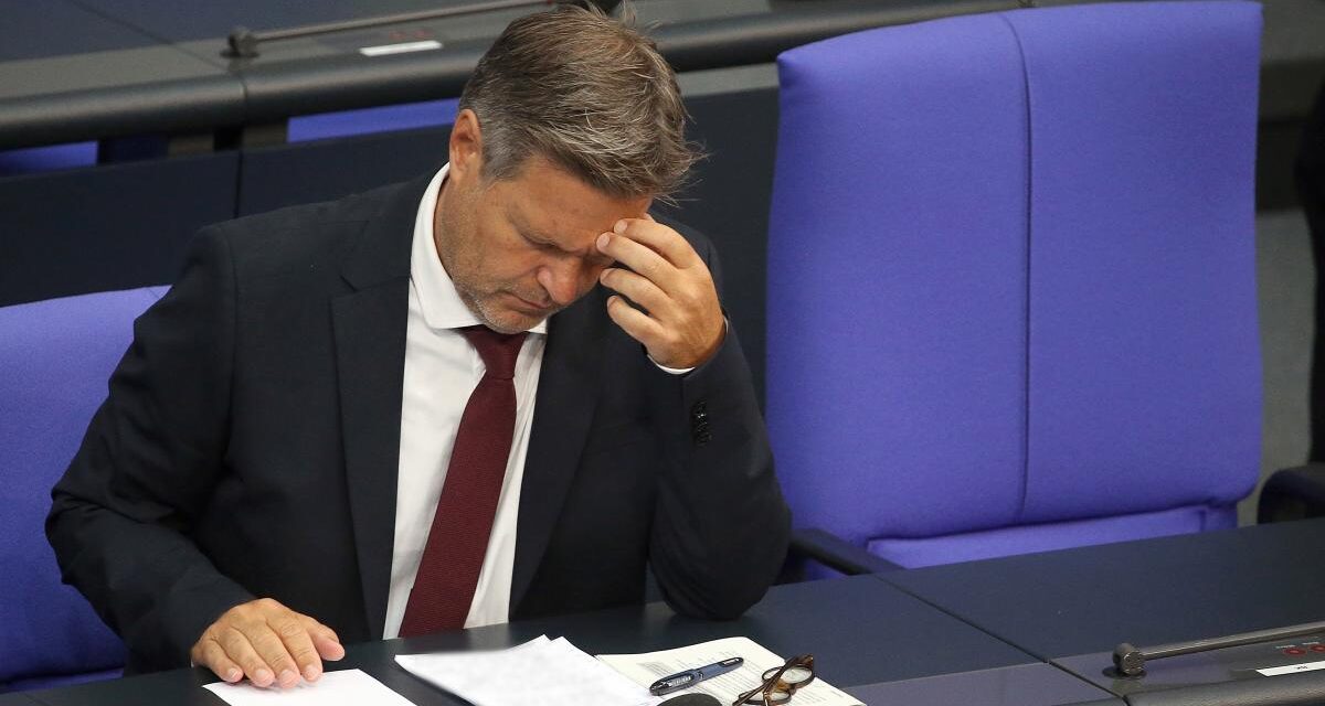 Habeck warnt vor Dauerschäden für Wirtschaft