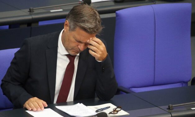 Habeck warnt vor Dauerschäden für Wirtschaft