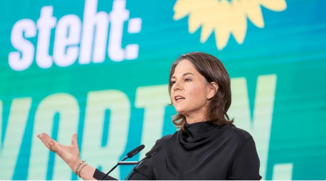 Besonders gefährdete Afghaninnen und Afghanen erhalten Schutz in Deutschland