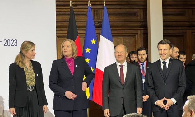 خلافات داخل الحكومة الألمانية حول تسليم دبابات ليوبارد