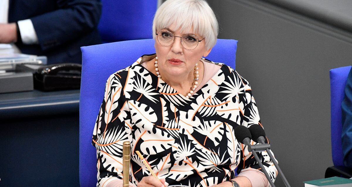 100.000 Euro unterstützen Bund und Länder ausgewählte Vorhaben von Archiven