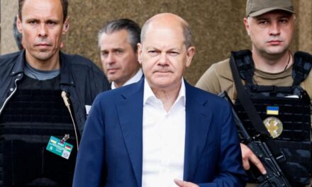 Bundeskanzler Scholz besucht Fähigkeitsdemonstration Territoriale Verteidigung