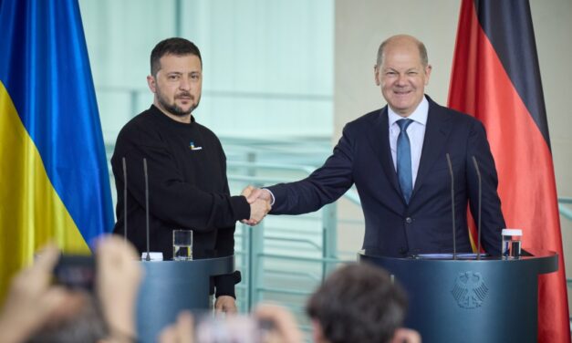 Bundeskanzler Scholz telefoniert mit dem ukrainischen Staatspräsidenten Selenskyj