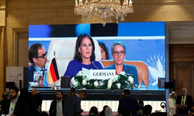 حماس تعمق خلافات قمة القاهرة