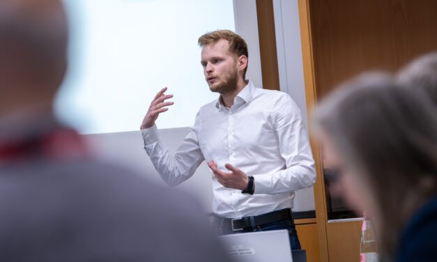 Probleme löst der Mensch