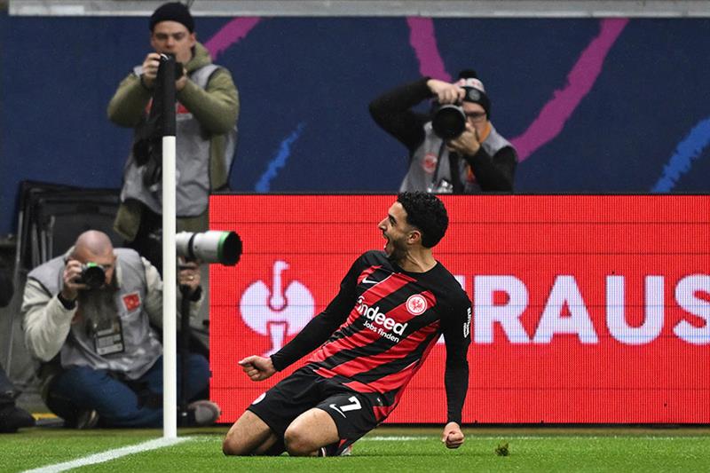 Eintracht fordert 40 Millionen Euro