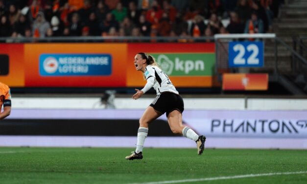 DEUTSCHLANDS FUSSBALL-FRAUEN MACHEN OLYMPIA-TICKET PERFEKT
