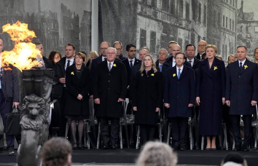 Steinmeier bittet bei Gedenken an Warschauer Ghetto-Aufstand um Vergebung
