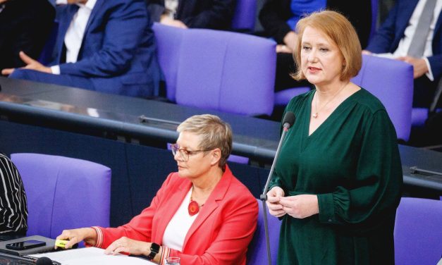In Deutschland erlebt jede vierte Frau Gewalt in Partnerschaft, Ehe und Familie