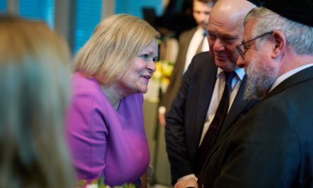 Bundesinnenministerin Faeser: Einbürgerungen schneller möglich