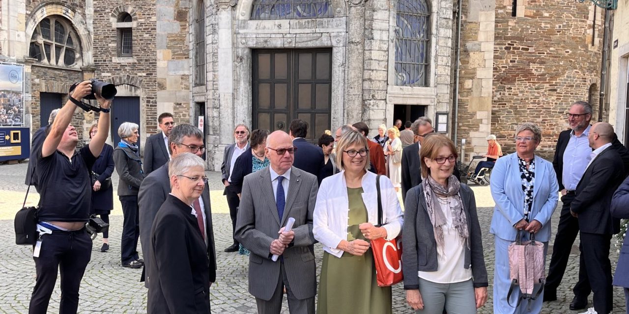 „Aachener Erklärung für Frieden und gesellschaftlichen Zusammenhalt“ unterzeichnet