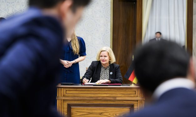 Faeser beruft neue Task Force Islamismusprävention    