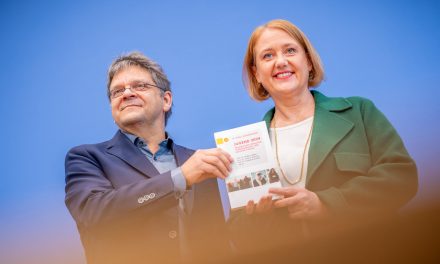 Caritas fordert verlässliche Unterstützung für allein- und getrennt erziehende Familien 