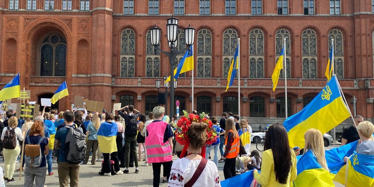 Ukrainische Geflüchtete: Teilhabe wächst, doch viele Hürden bleiben