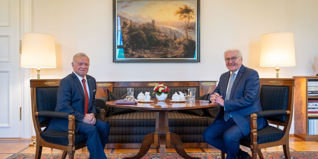 ملك الأردن يغادر برلين